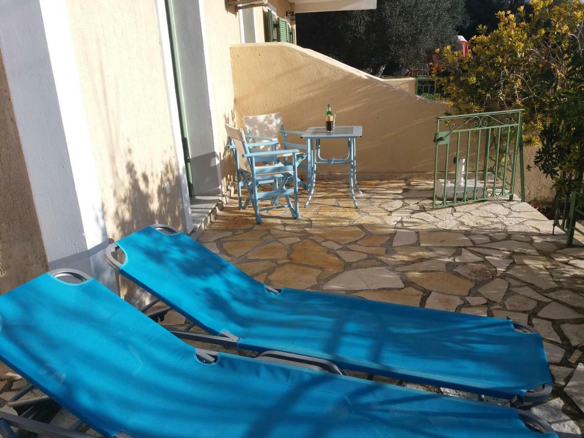 Vegera Apartment M Vasilikiádhes Екстериор снимка