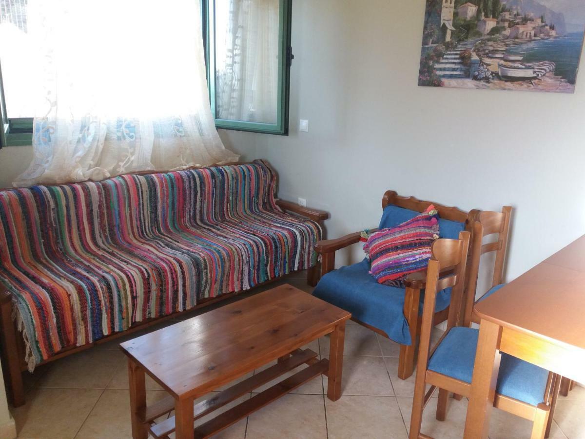 Vegera Apartment M Vasilikiádhes Екстериор снимка